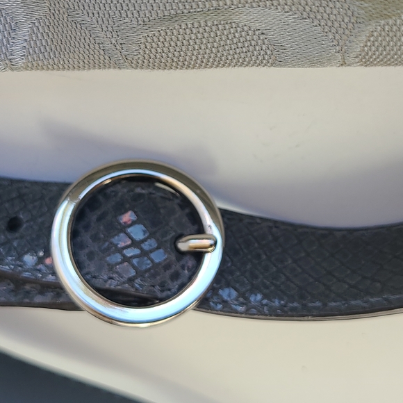 Coach Handbag - Picture 9 of 9